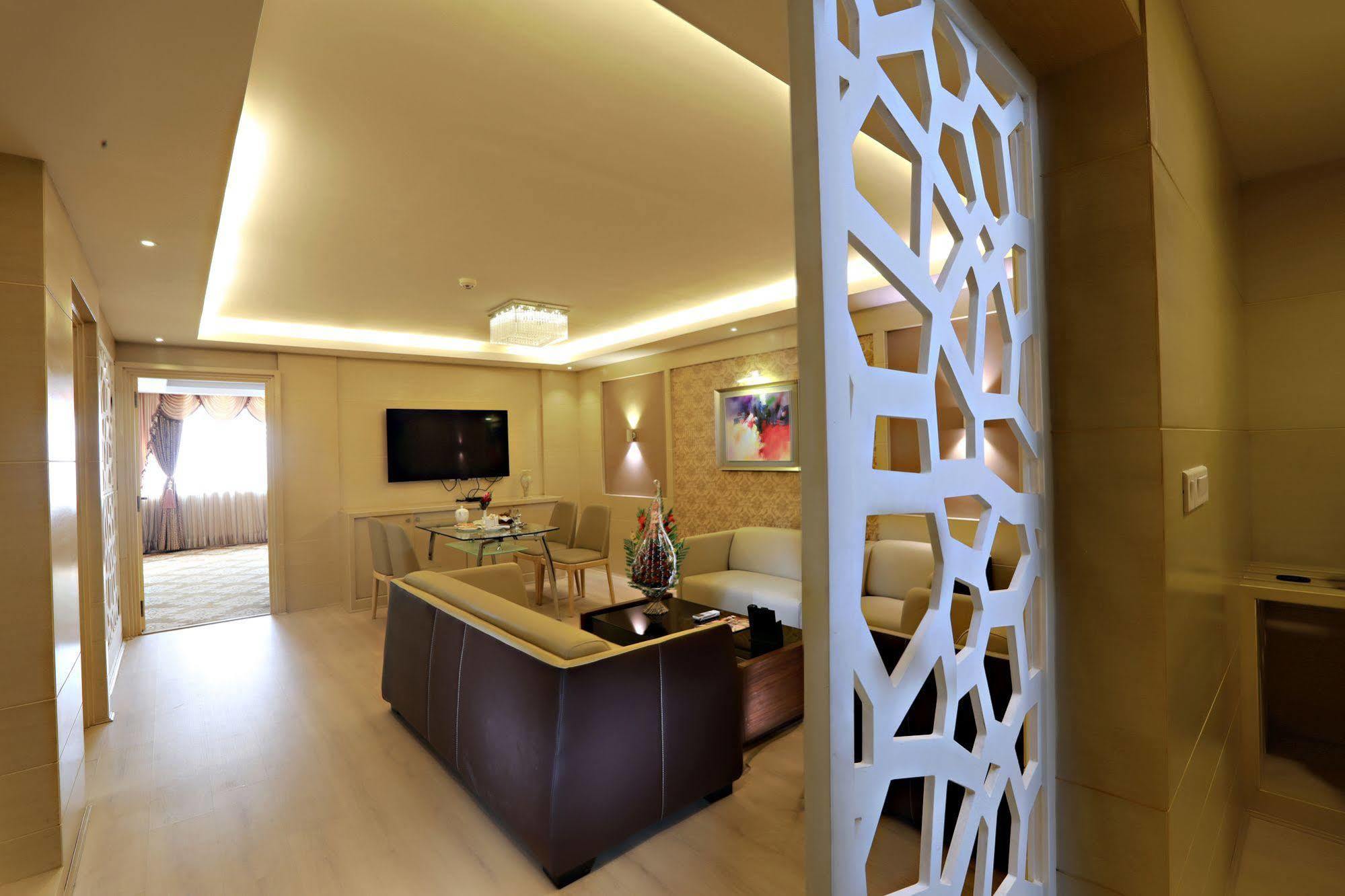 Hotel Patliputra Continental Πάτνα Εξωτερικό φωτογραφία