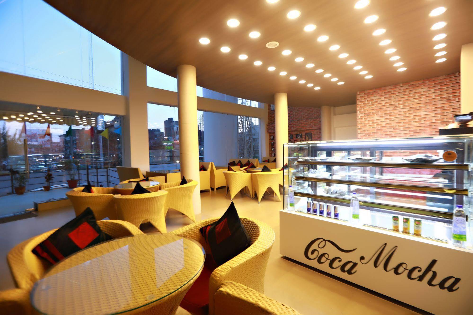 Hotel Patliputra Continental Πάτνα Εξωτερικό φωτογραφία