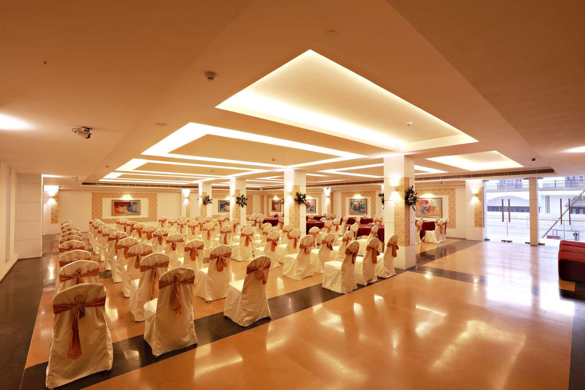 Hotel Patliputra Continental Πάτνα Εξωτερικό φωτογραφία